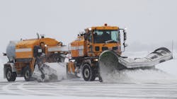 Mb5 On Runway At Buf 623e1f6c4cbbd Mb5 On Runway At Buf 623e1f6c4cbbd