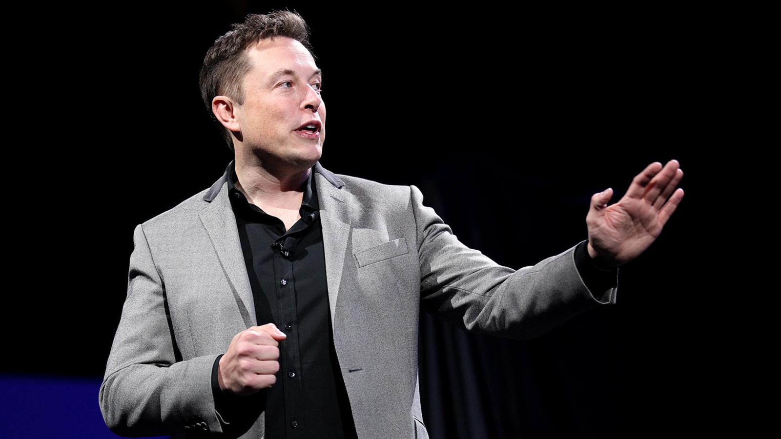 Billionaire Elon Musk asked a 19-year-old Florida student to take down his Twitter account that tracks Musk's private plane. The teen now is publically tracking Russian leaders.