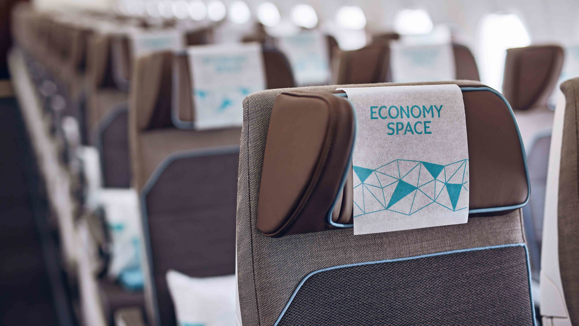 The Recaro Aircraft Seating CL3710 entered into service on March 31, 2022, when Etihad Airways&rsquo; new A350-1000 aircraft took its maiden flight.