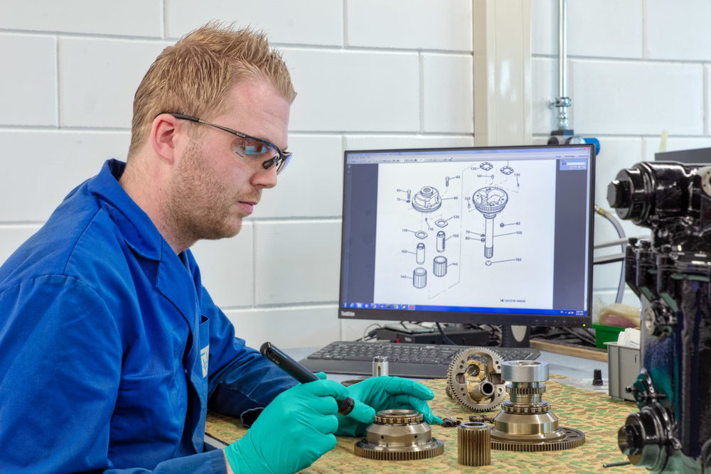 Fokker Services, an independent aerospace service provider, launches nose-to-tail component maintenance program for Boeing 737NG aircraft.