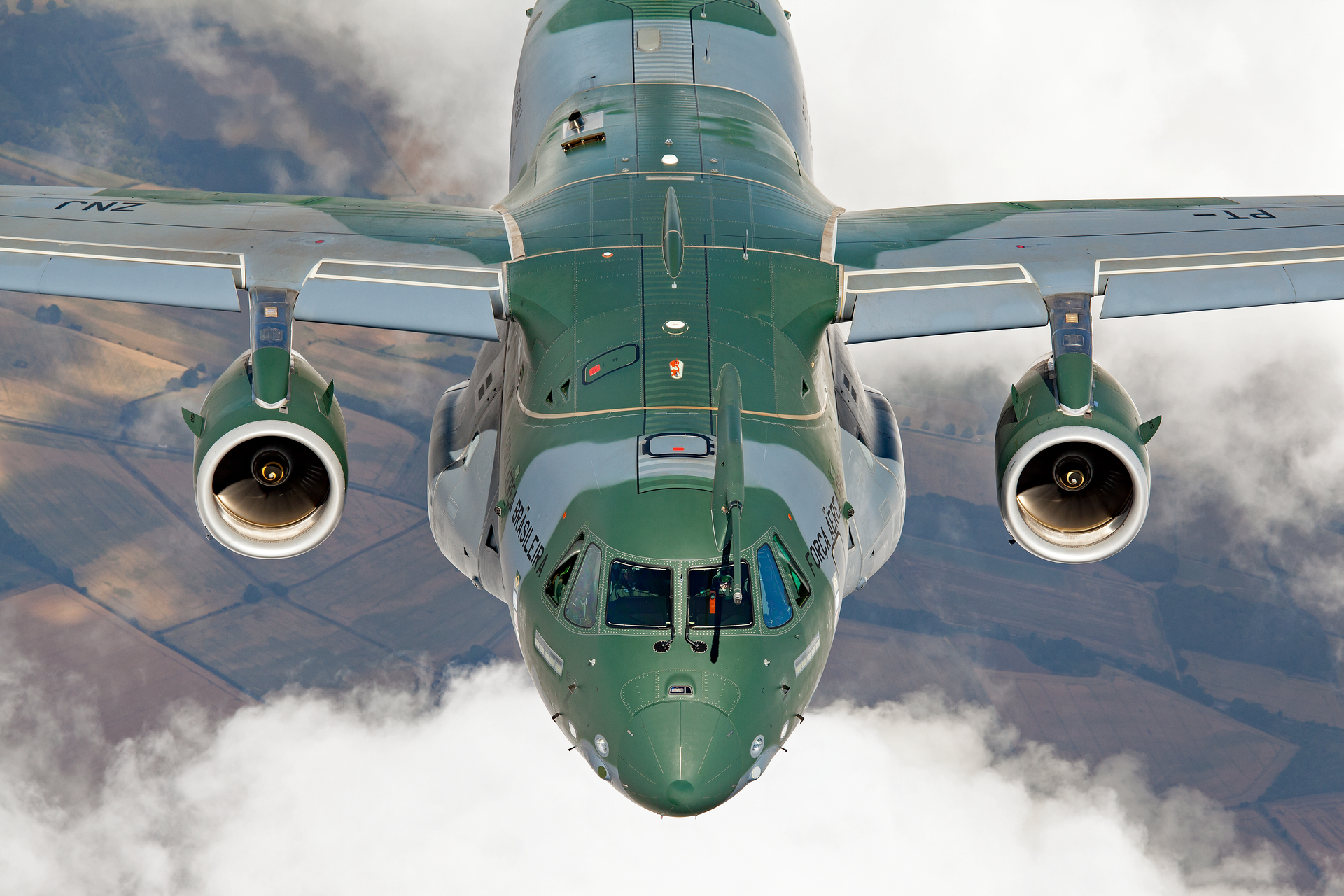 KC-390