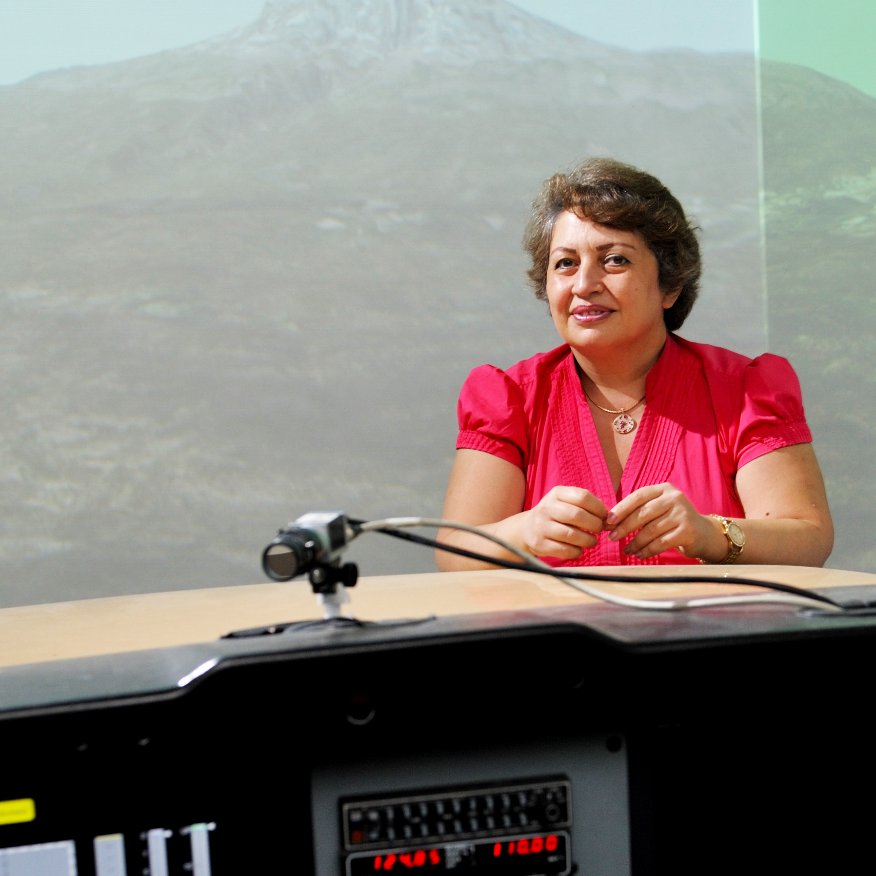 Thanks to a $6M NASA grant, University of Illinois Urbana-Champaign mechanical science and engineering professor Naira Hovakimyan leads the way toward making flying taxi cabs a reality.