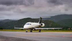 Flexjet Eu Legacy 500 Green Italy Runway 6287a510eb545