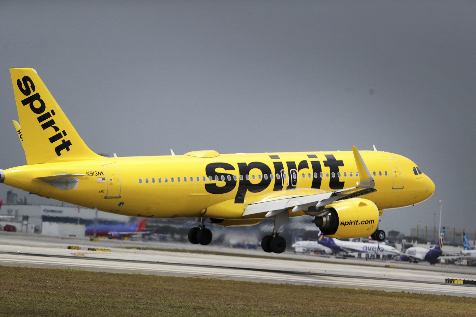 20220502 Amx Biz Spirit Airlines Rejects Jetblue Buyout 1 Fl 626ff6e14aa68