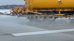Cryotech E36 liquid runway deicer Cryotech E36 liquid runway deicer