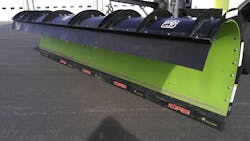 The GK5 Poly is a long-lasting and abrasion-resistant rubber-polyurethane blade. The GK5 Poly is a long-lasting and abrasion-resistant rubber-polyurethane blade.