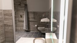 Travelers at Philadelphia International Airport (PHL) can relax and freshen up again between flights with brand-new private retreats thanks to Minute Suites. Following its renovation, the storefront in PHL now features 11 suites and a brand-new bathroom with a shower, which is available 24/7. Travelers at Philadelphia International Airport (PHL) can relax and freshen up again between flights with brand-new private retreats thanks to Minute Suites. Following its renovation, the storefront in PHL now features 11 suites and a brand-new bathroom with a shower, which is available 24/7.