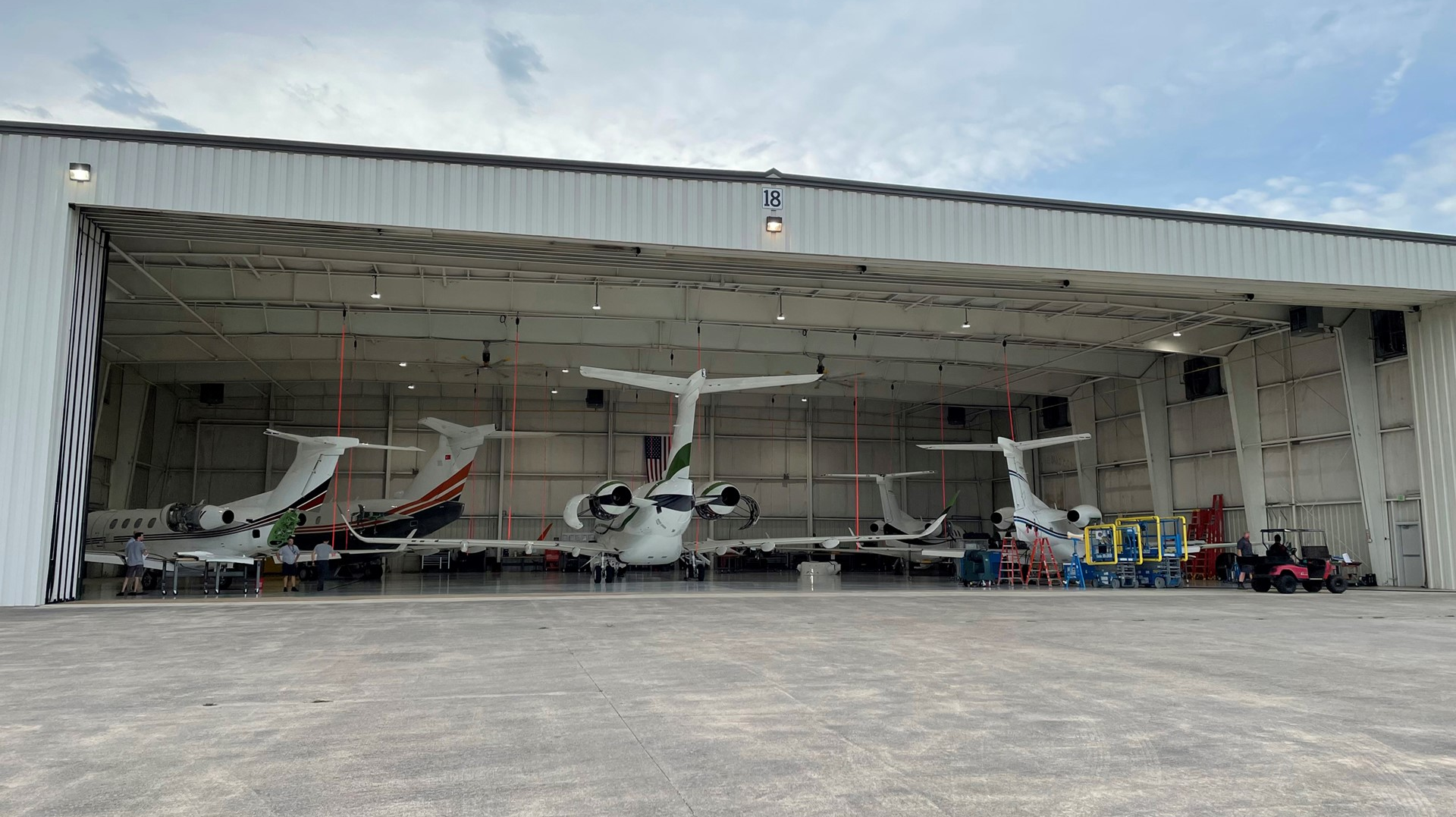West Star announces the expansion of their Chattanooga, Tennessee, (CHA) facility with the opening of an additional leased hangar space.