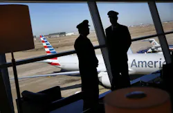 American Airlines says its contract offer to pilots matches one that Chicago s United Airlines offered to its pilots in May.