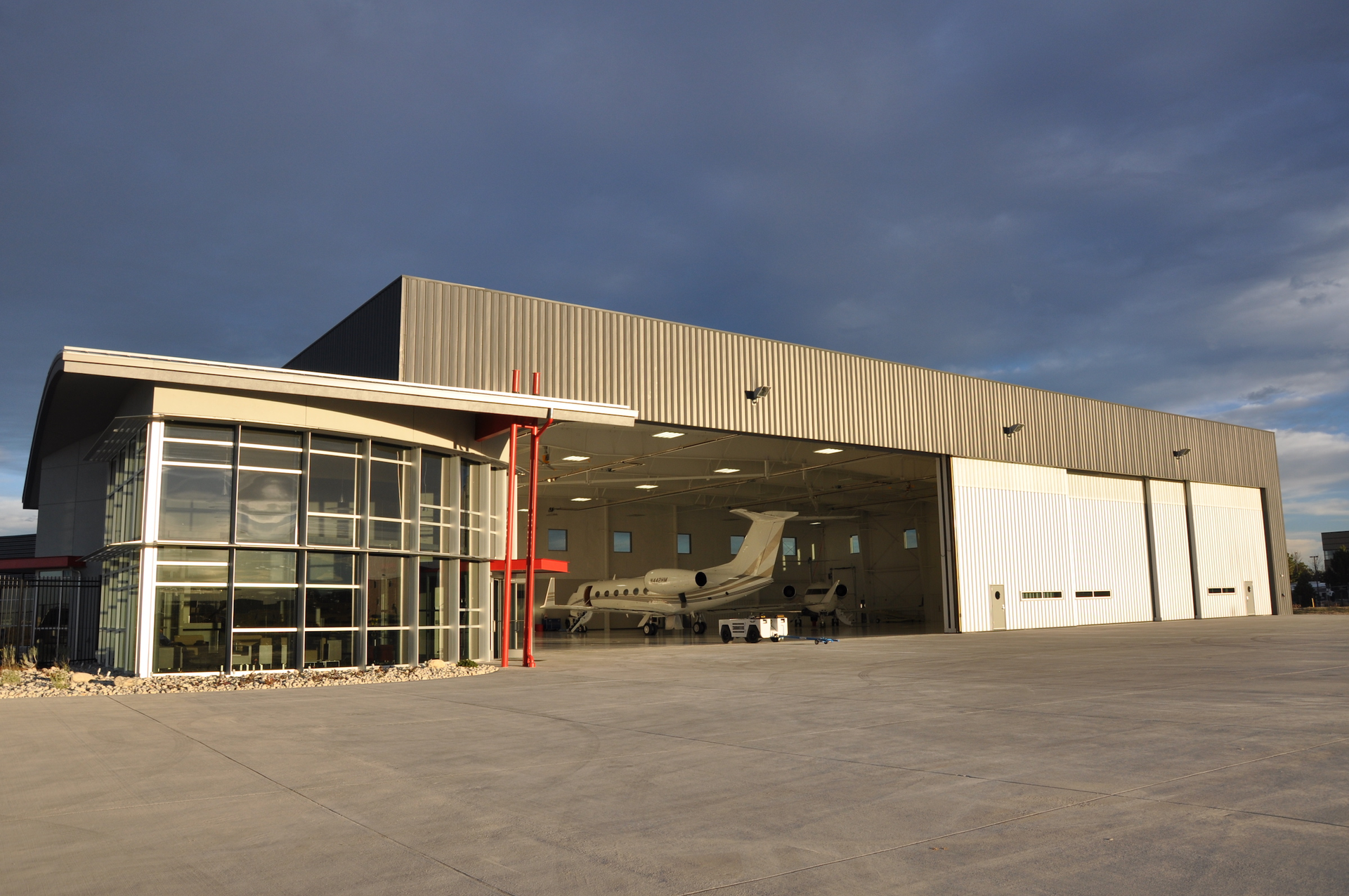Rare Air Hangar Centennial Airport 3 62df10f6416c0