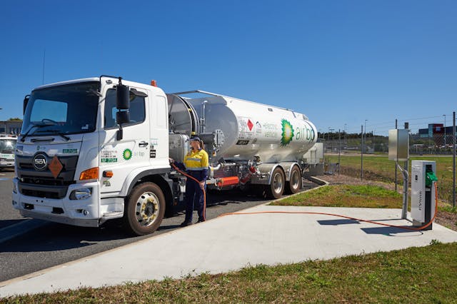 Air BP&rsquo;s new custom-designed all-electric refueling vehicle at Brisbane Airport.