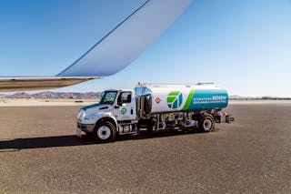 Hi Res Signature Renew Sustainable Aviation Fuel Truck