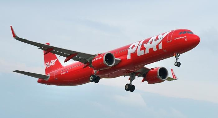 Play Aircraft Airborne 700