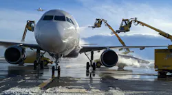 With RAD, it is not necessary to have anyone in the vehicle during the deicing process. However, the current scenario is that at least one manned truck will be used in combination with remotely operated deicers.