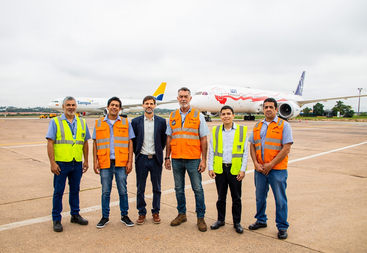 Universal Aviation Certified Paraguay