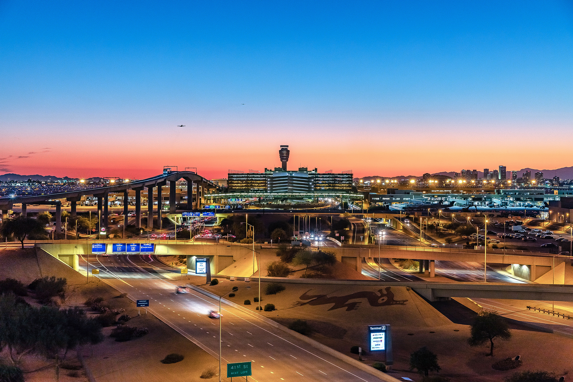 Phoenix Sky Harbor International Airport And Consolidated Rental Car ...