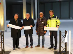 Inauguration of the second construction phase by Götz Ahmelmann, CEO Mitteldeutsche Flughäfen, Christian Kühn, managing partner greenfield development, Jürgen Georgi, owner and CEO Georgi Group, Rayk Bergner, mayor of Schkeuditz. Inauguration of the second construction phase by Götz Ahmelmann, CEO Mitteldeutsche Flughäfen, Christian Kühn, managing partner greenfield development, Jürgen Georgi, owner and CEO Georgi Group, Rayk Bergner, mayor of Schkeuditz.