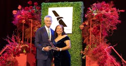 Customer Service Manager Ana “Josie” Peralta receives her Annual Chairman’s Award from CEO Robert Isom. Josie was nominated for a career of service to both customers and colleagues both on the ground and in the air.