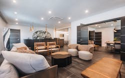 Guest lobby.