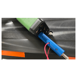 Using a proper cable test kit, the socket retention in the cable head should also be inspected regularly to ensure a proper aircraft connection.