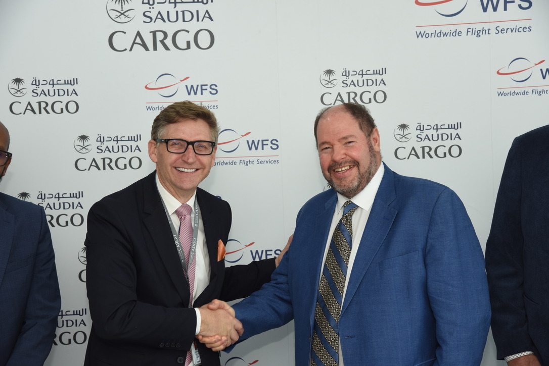 8 C07 B709 54 A1 4 Dcf 86 B3 4008 De2 C666 E 1 105 C