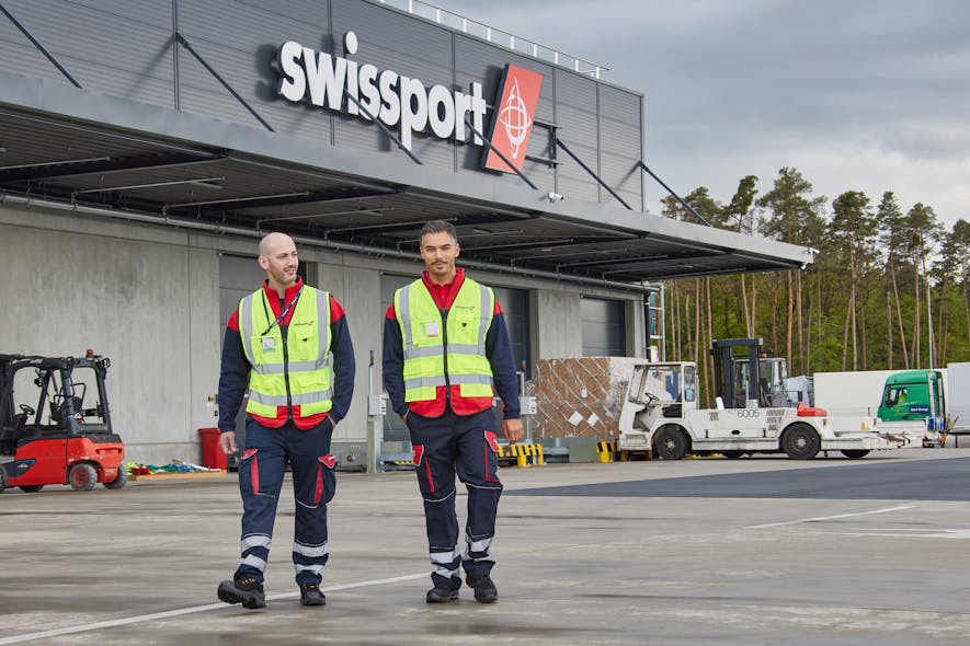 87863210518 Swissport Fra 902