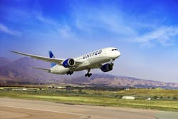 787 United Airlines 643e9d75824b6 787 United Airlines 643e9d75824b6