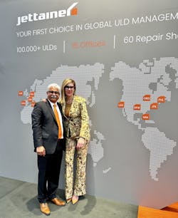 Jettainer Westjet Wall1 645cea5c606e9 Jettainer Westjet Wall1 645cea5c606e9