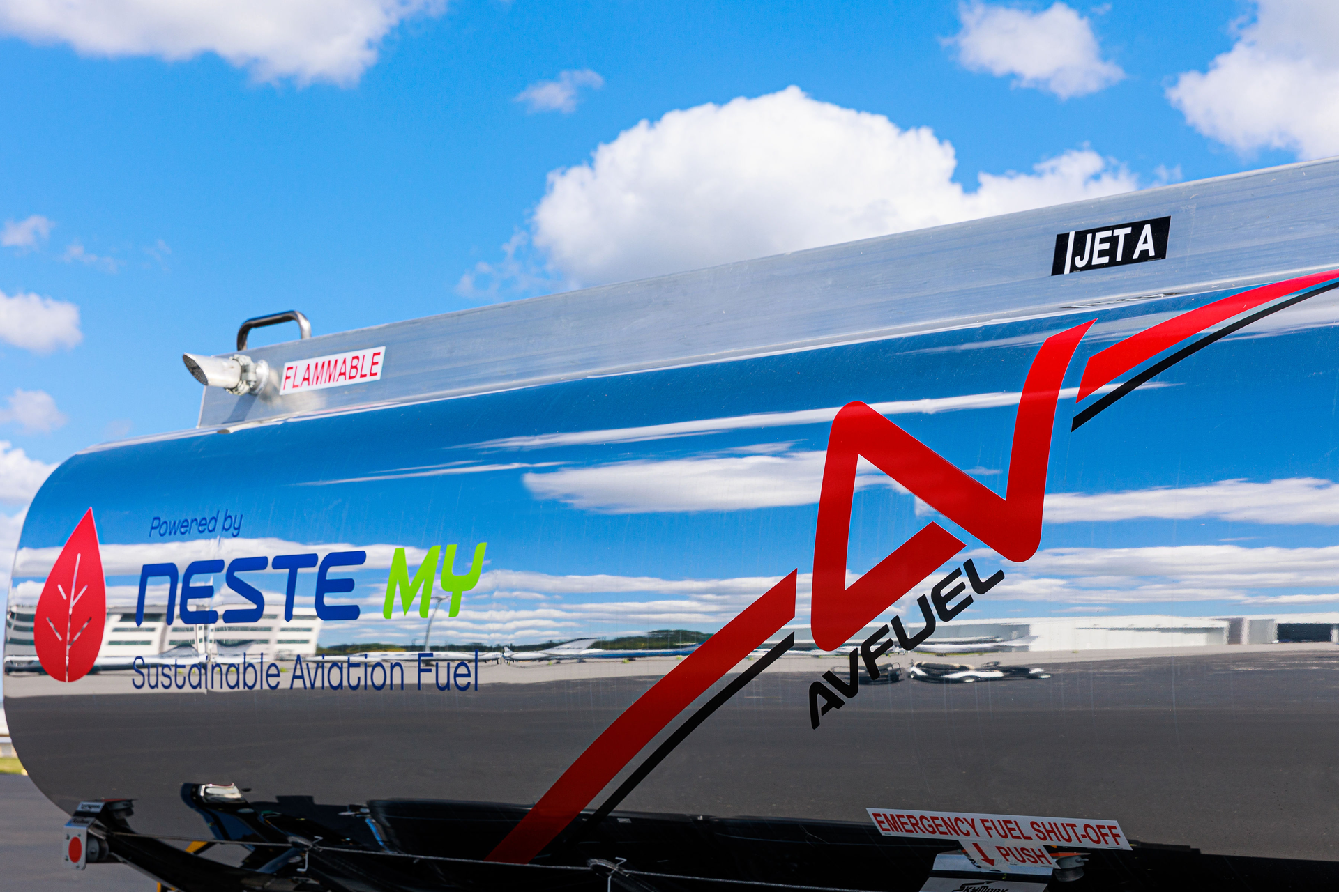 Photo 1 To Accompany Avfuel Supports Ebace Saf Needs