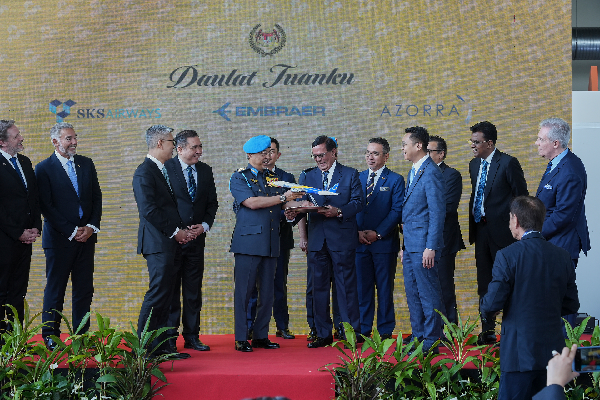 Sks195 E2 2 646f63576a24a