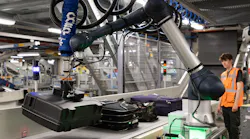 Schiphol is working with baggage handling companies to test two new technologies aimed at improving the work of employees in the baggage handling hall.