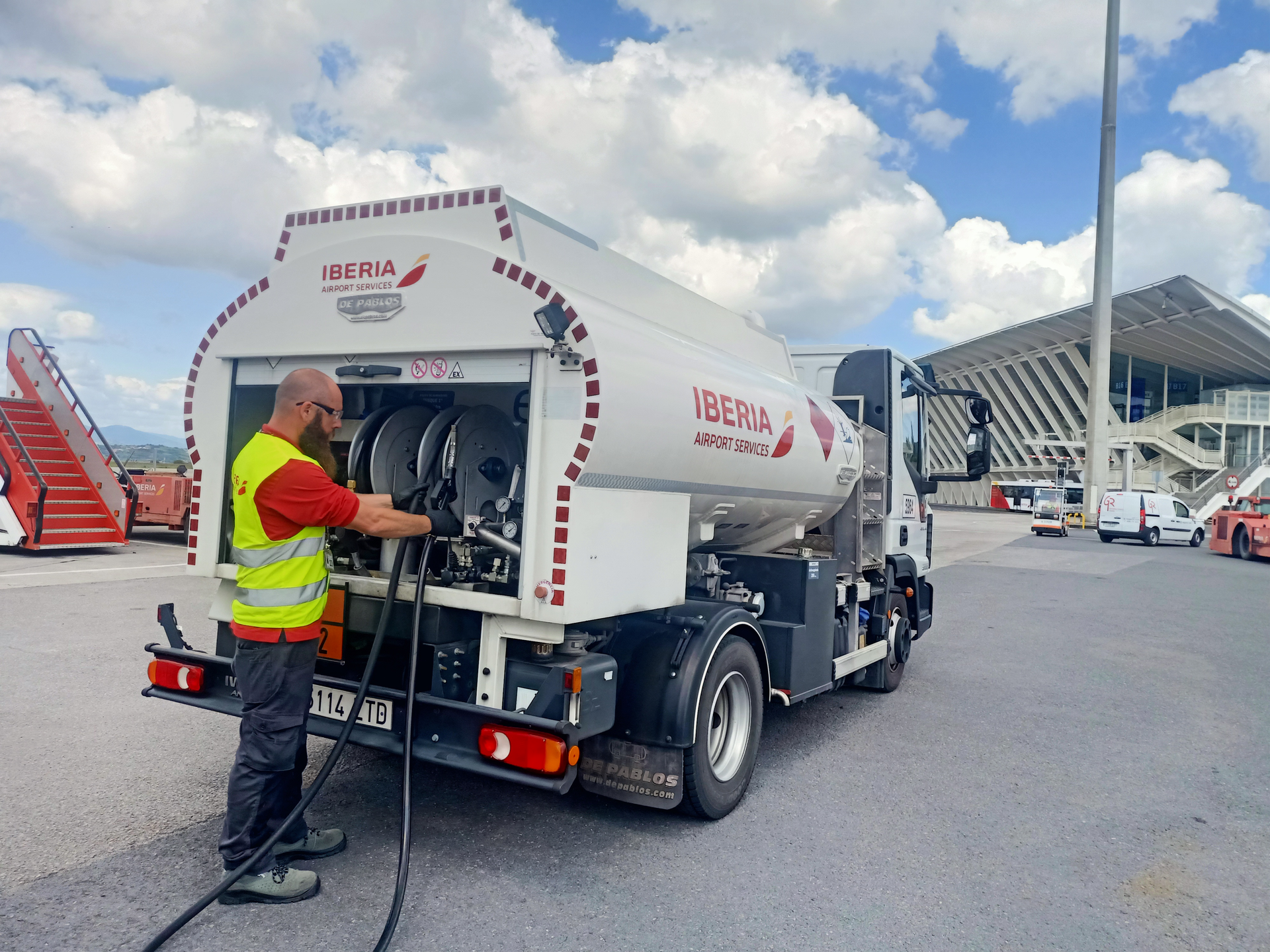 Iberia 216859e25fa27 64789c3d87970