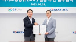 From left to right, Chang-soo Kim, Vice President at GS Caltex, and Seong Bae Cho, Senior Vice President of Procurement at Korean Air