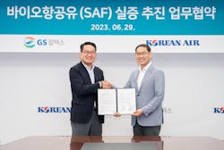 From left to right, Chang-soo Kim, Vice President at GS Caltex, and Seong Bae Cho, Senior Vice President of Procurement at Korean Air From left to right, Chang-soo Kim, Vice President at GS Caltex, and Seong Bae Cho, Senior Vice President of Procurement at Korean Air