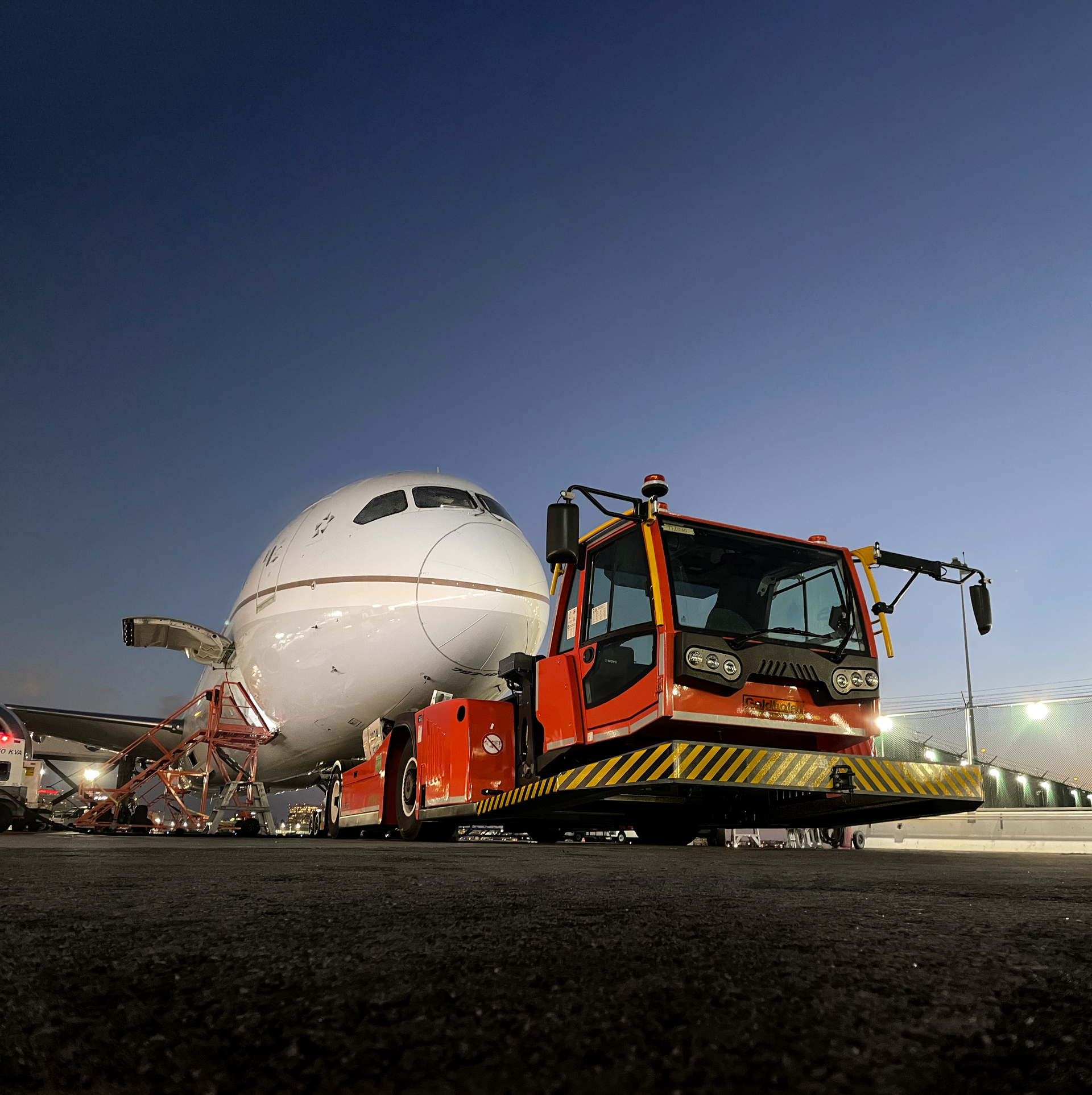 Goldhofer Phoenix E 64a5916730180