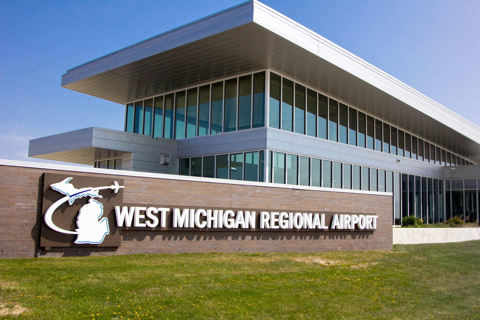 Photo To Accompany Avflight Adds 25 Th Fbo In Holland, Michigan