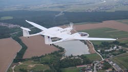 H2FLY’s HY4 electric demonstrator aircraft flying above Maribor, Slovenia, powered by liquid hydrogen. H2FLY’s HY4 electric demonstrator aircraft flying above Maribor, Slovenia, powered by liquid hydrogen.