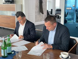 From left to right: Paweł Bącal, CEO of Hartbex (Polish property contractor) and Damien Marc, President of JPB Système. From left to right: Paweł Bącal, CEO of Hartbex (Polish property contractor) and Damien Marc, President of JPB Système.