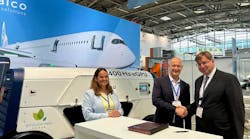 From left, Ivonne Kuger, managing director T2 Gesellschaft, Jost Lammers, CEO Flughafen M&uuml;nchen GmbH, and Alexander Pfurr, managing director Dabico Airport Solutions Germany GmbH.