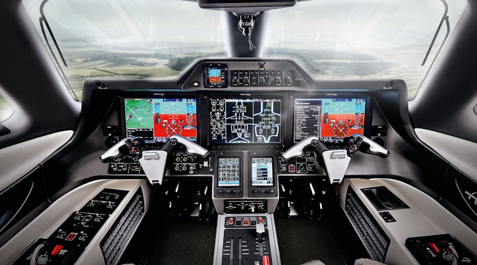 Phenom 300 E Cockpit