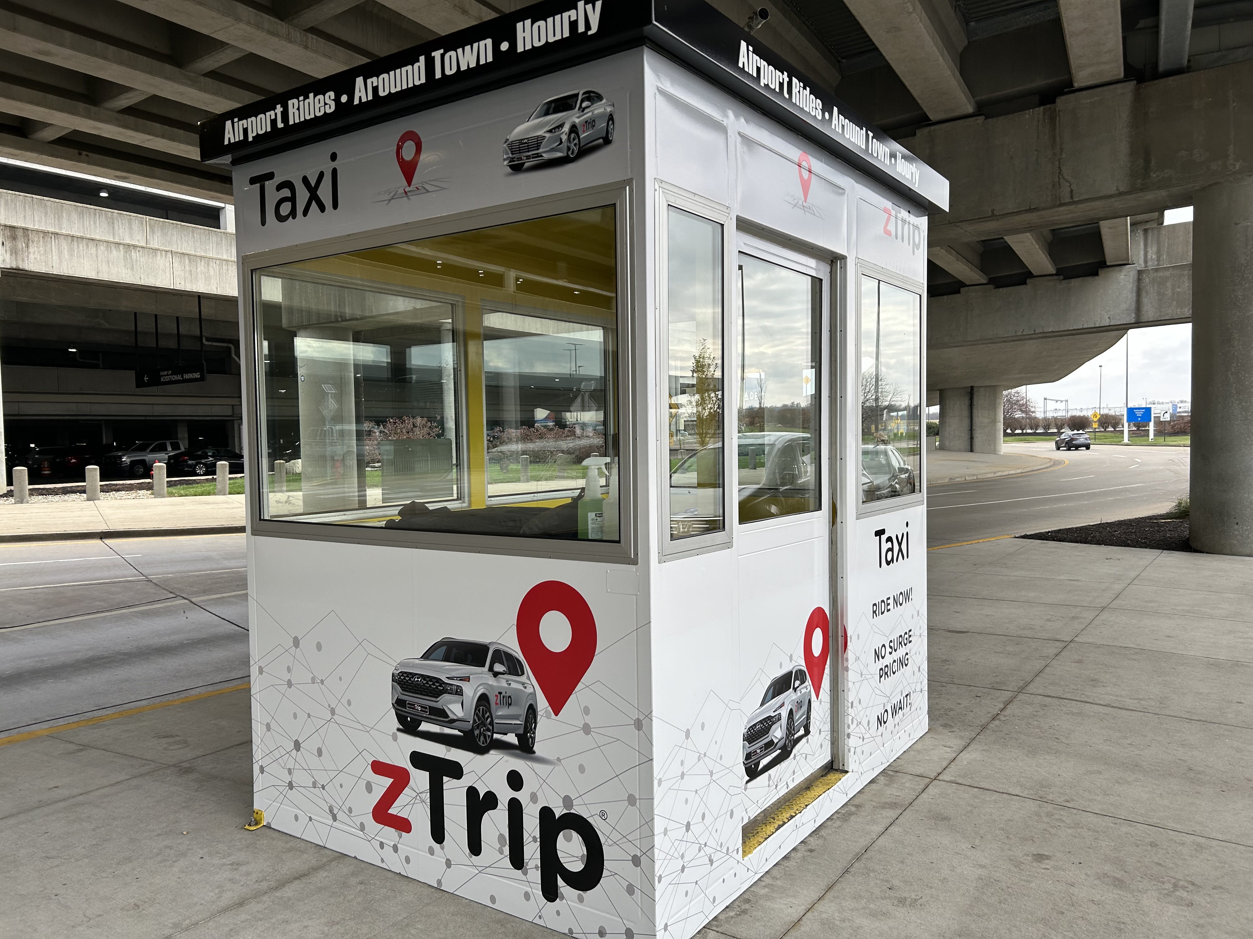 6571dc682c8af0001f3916a4 Ztrip Taxi Booth