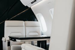 658c312f8a1a9d001e37bd9c Challenger 605 658c312f8a1a9d001e37bd9c Challenger 605