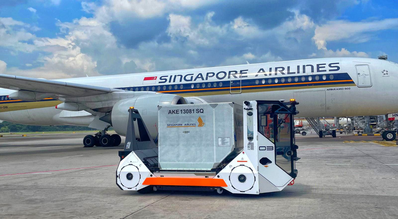 Aurrigo&rsquo;s Auto-DollyTug third generation at Changi International Airport