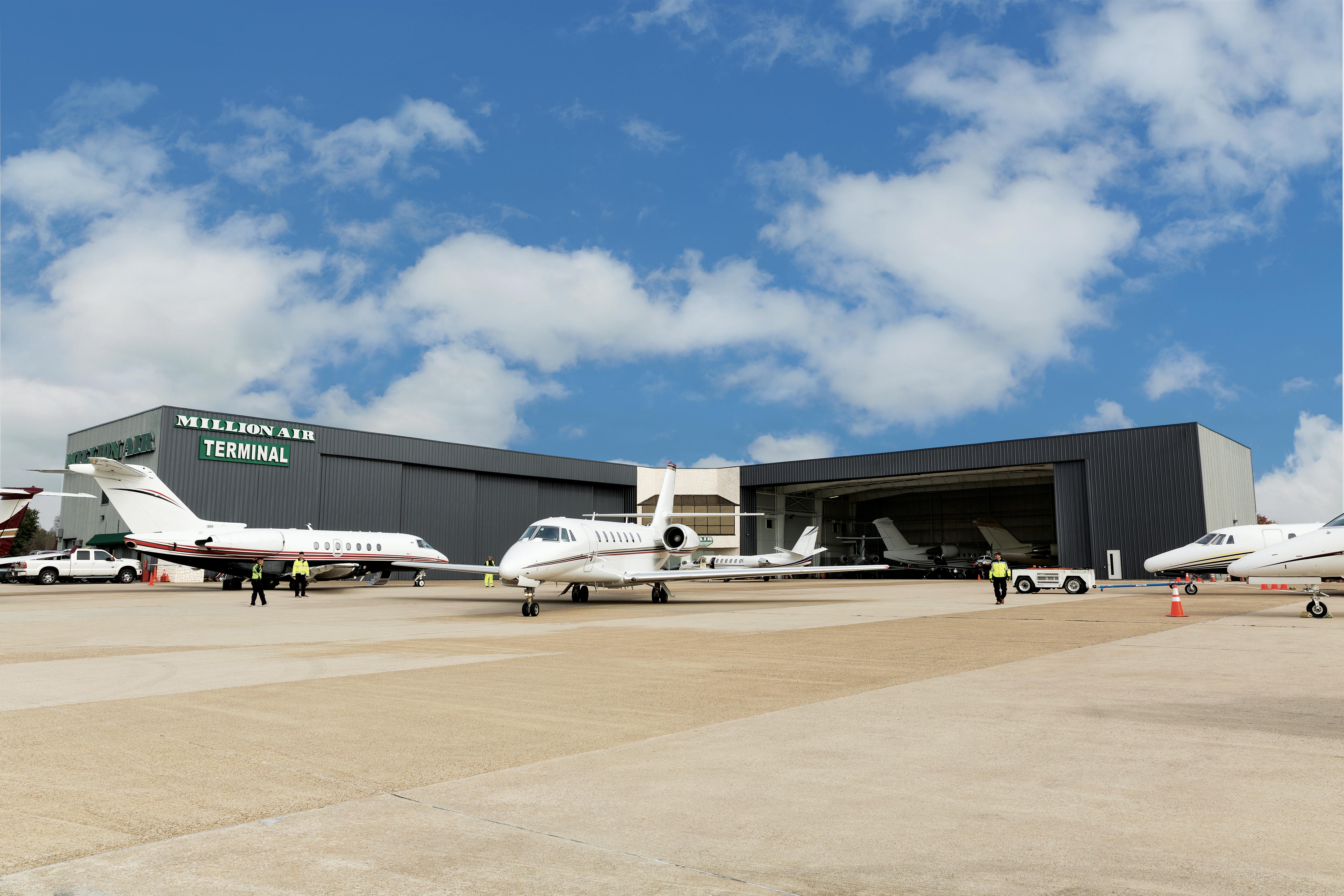 photo_to_accompany_million_air_dallas_celebrates_2