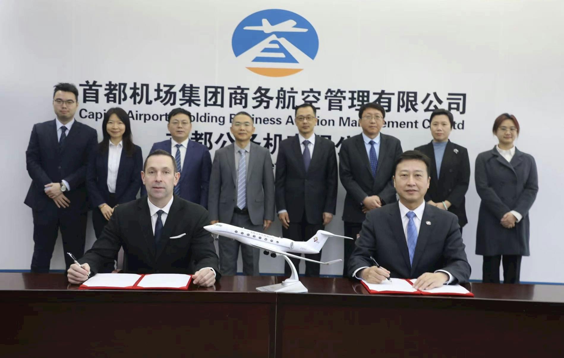 65dca69afcf407001e14cd5e Paul Desgrosseilliers General Manager Of Execujet