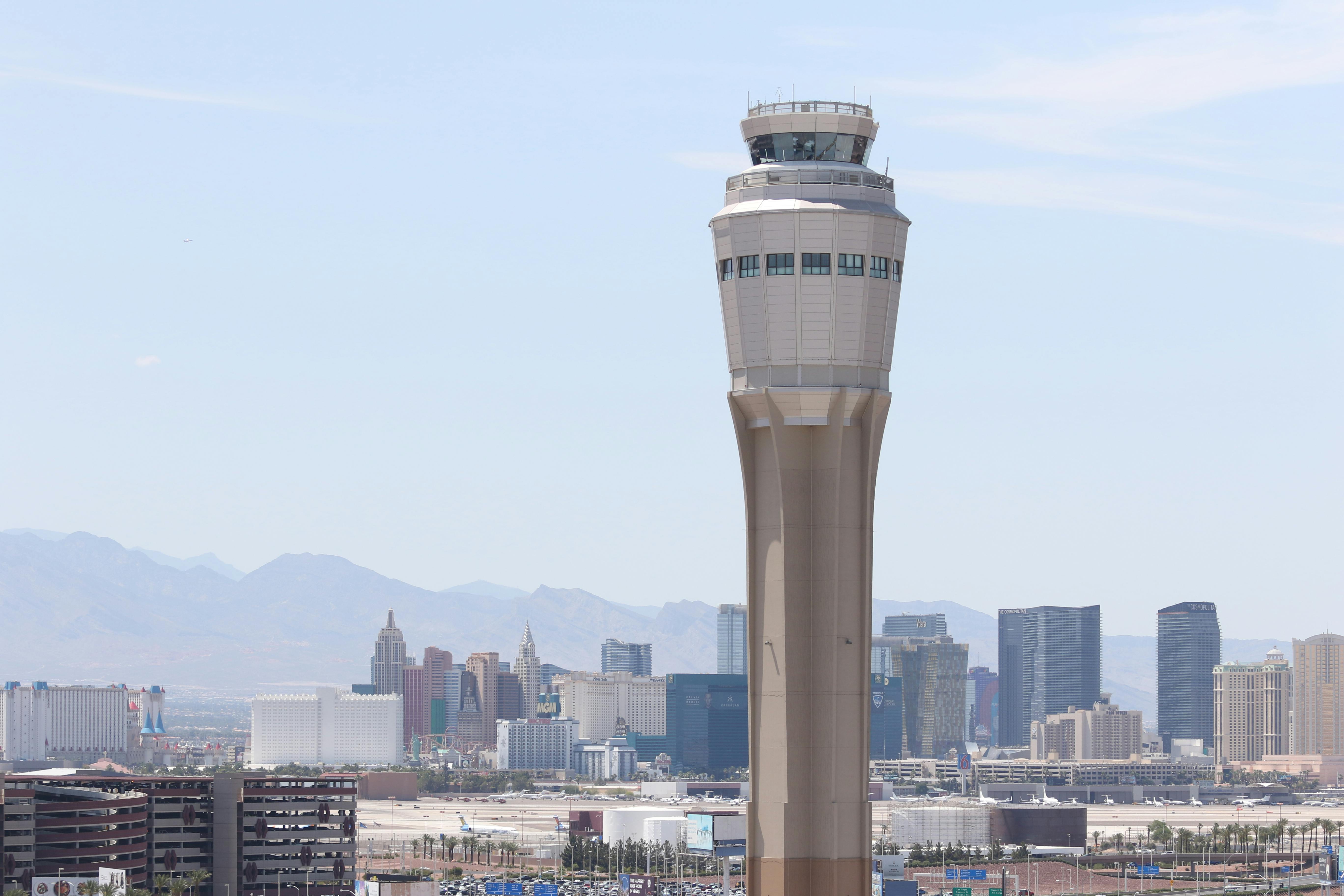 65e886349a8c70001ea36248 Harry Reid International Airport