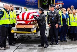 240330_honoring_those_who_serve_lax_024 240330_honoring_those_who_serve_lax_024