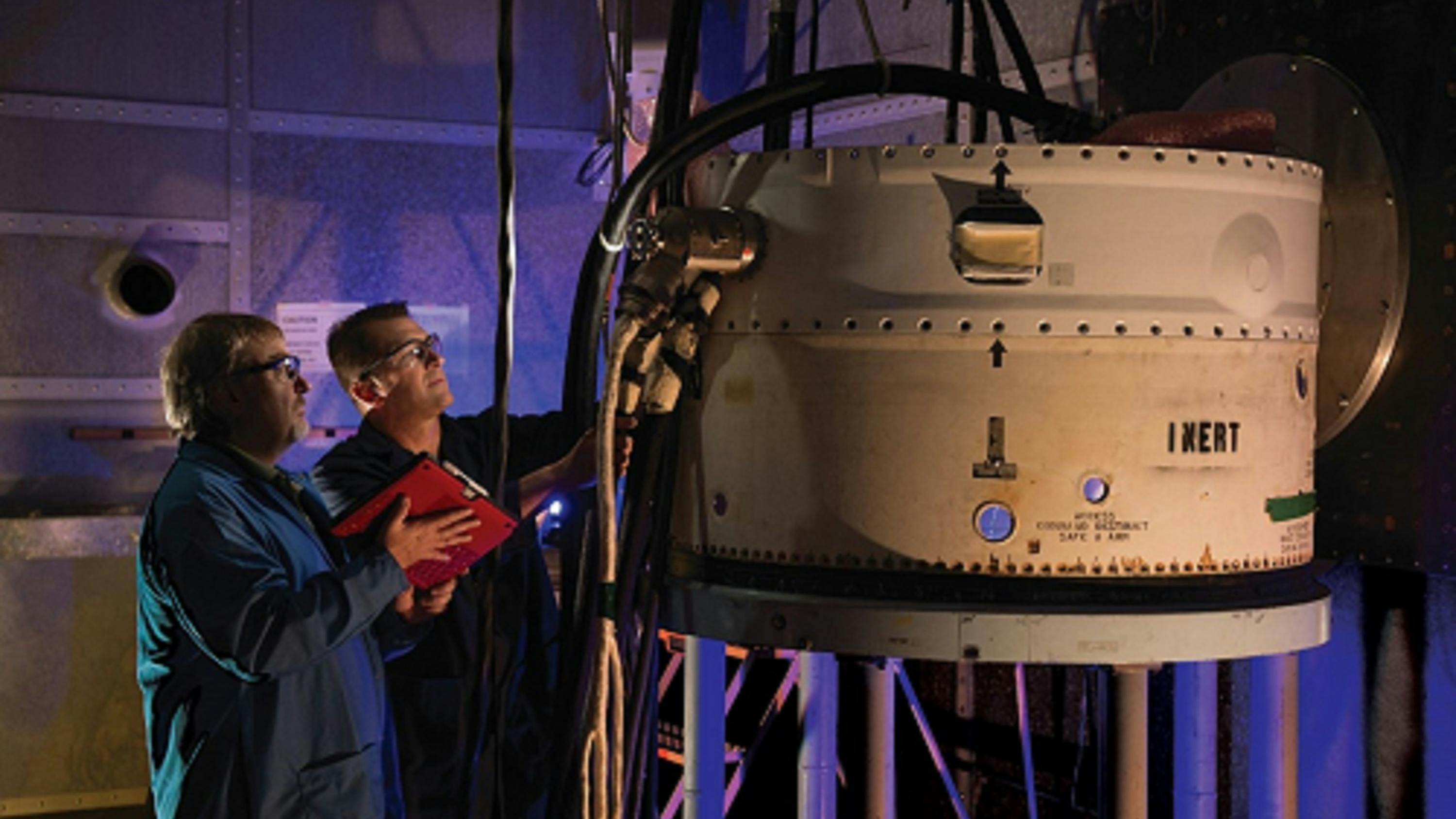 660d8a9bfe36d6001e78fc80 Lmtf Photohires