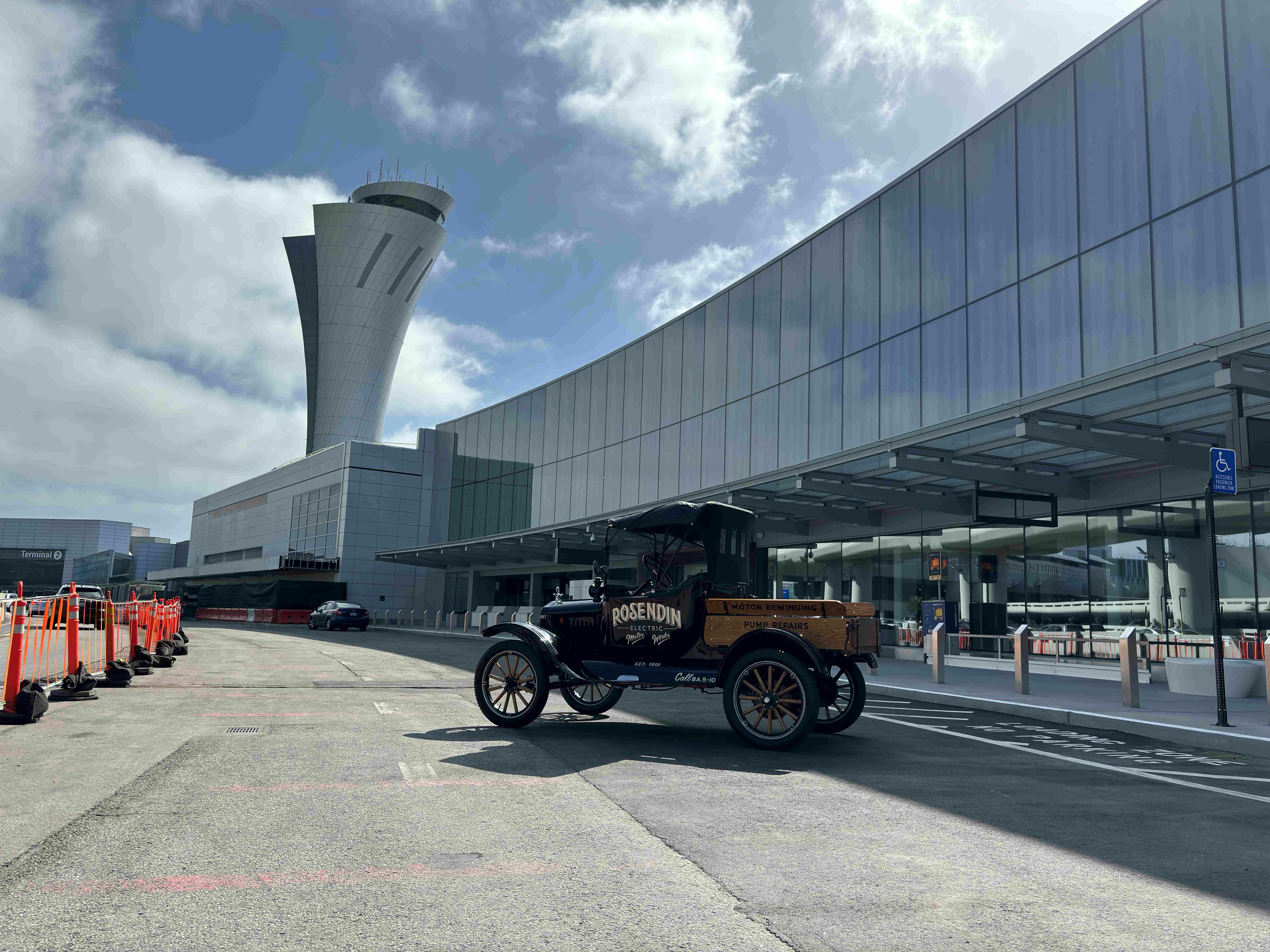 rosendins125yearhistoryinelectricalconstruc