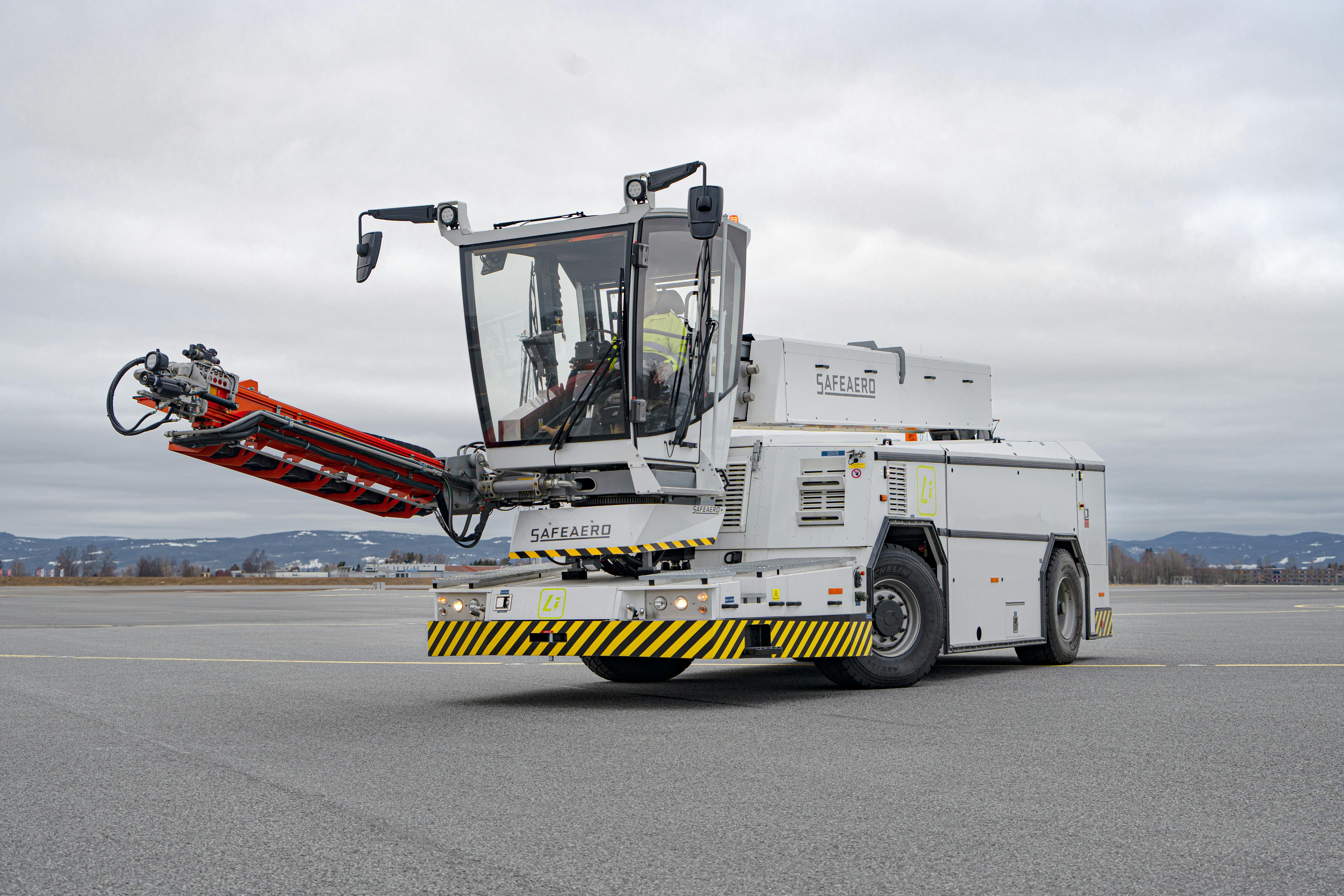 66e91247d0f3105d14a2122d Gse 220e Cc Dsc00192